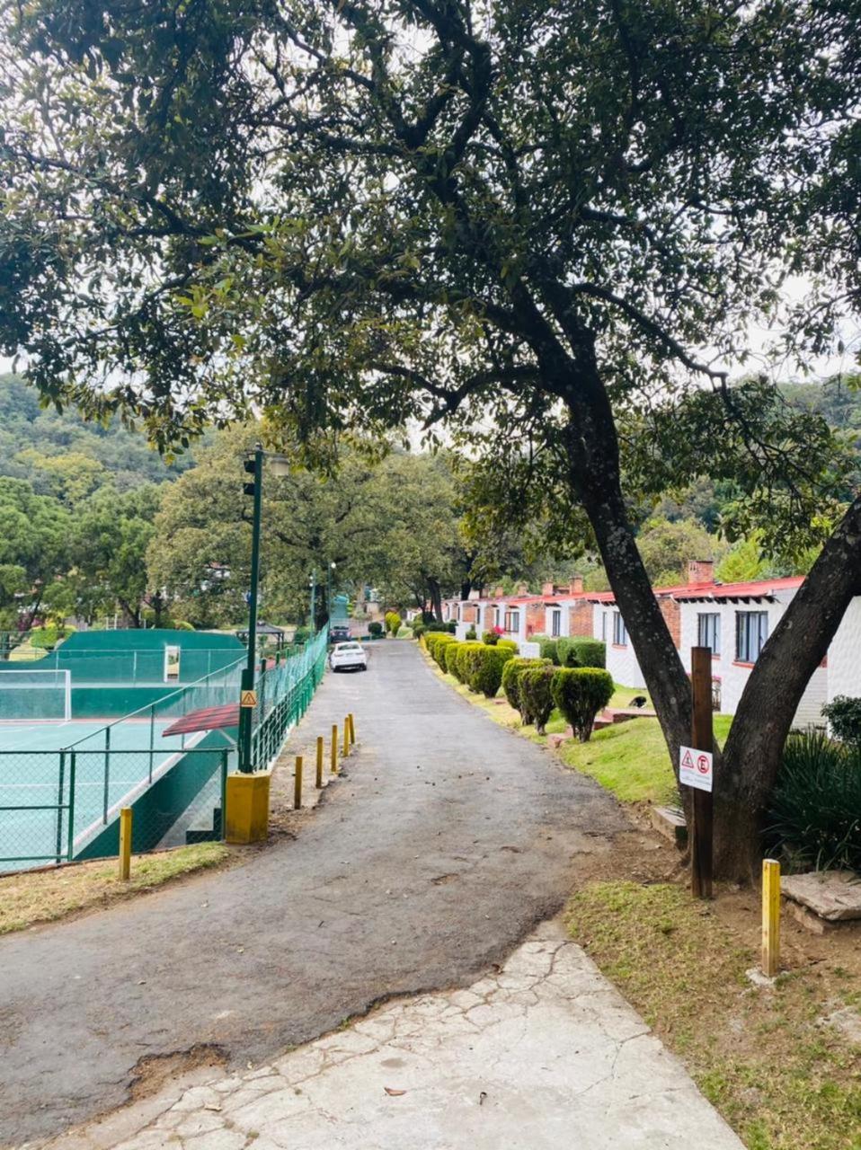 Club Santa Maria Hotel Cuernavaca Buitenkant foto