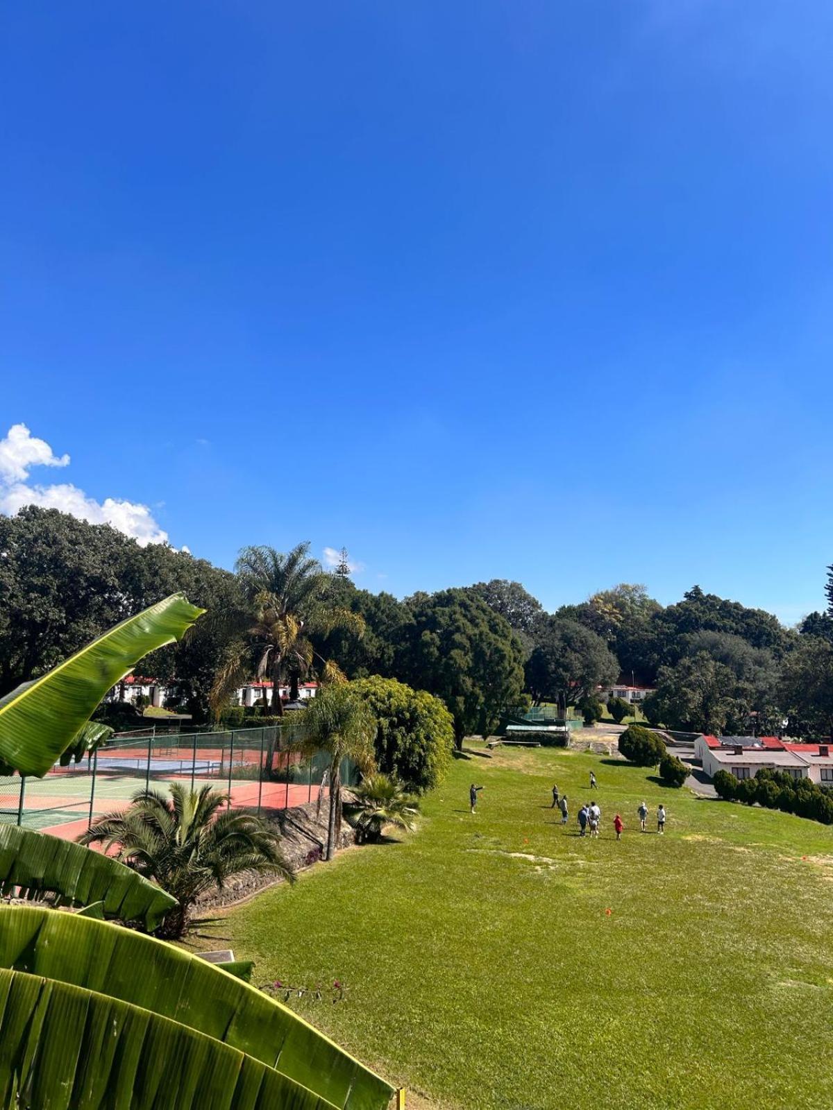 Club Santa Maria Hotel Cuernavaca Buitenkant foto